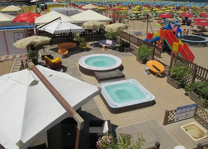Sabrina Hotel *